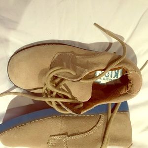 Boya Hush Puppies suede shoes